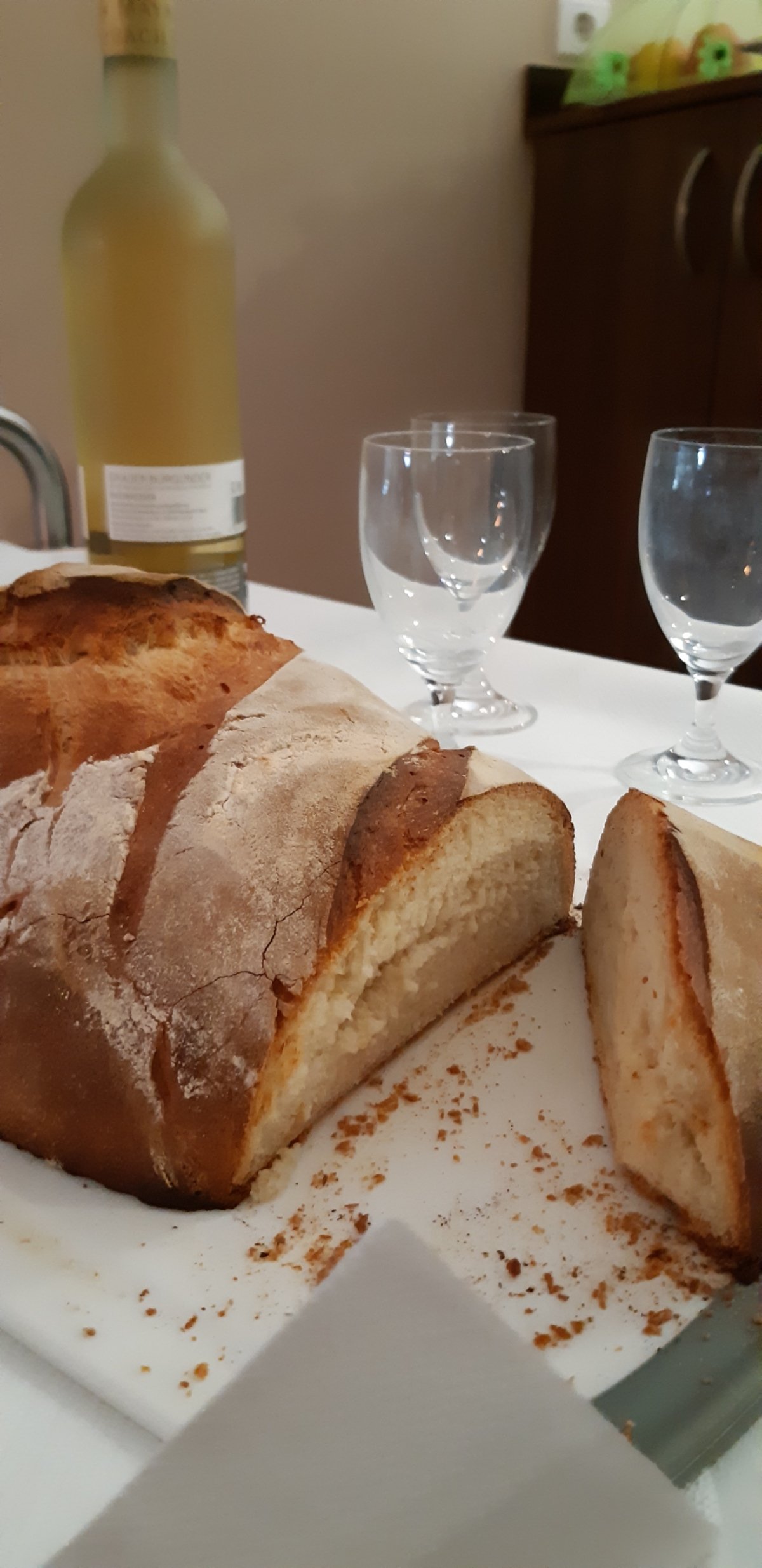 Brot-Brechen Gründonnerstag 2023